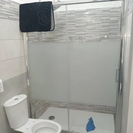Casa Intera 1 Km Dalla Lägenhet